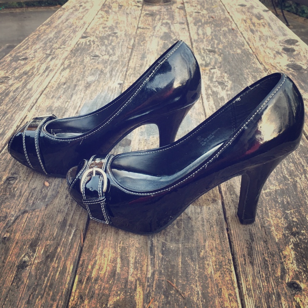 Black Patton Leather Peep Toe Pumps!